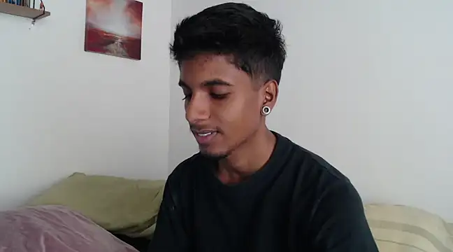 Snapshot of stevenosori chatting on 12/28/24, 03:48 stevenosori online show from 12/28/24, 03:48