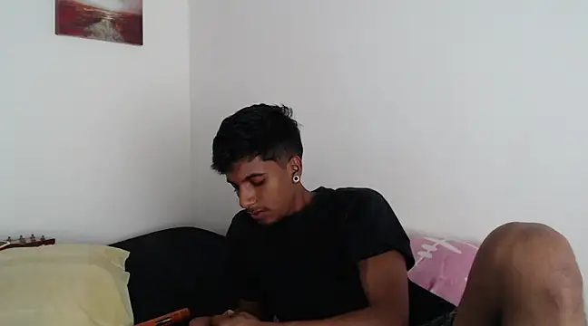 Snapshot of stevenosori chatting on 12/29/24, 06:38 stevenosori online show from 12/29/24, 06:38