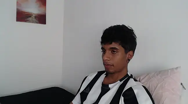 Snapshot of stevenosori chatting on 01/31/25, 07:18 stevenosori online show from 01/31/25, 07:18