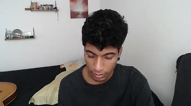 Snapshot of stevenosori chatting on 02/12/25, 06:40 stevenosori online show from 02/12/25, 06:40