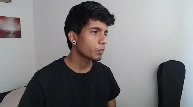 Snapshot of stevenosori chatting on 02/14/25, 02:02 stevenosori online show from 02/14/25, 02:02