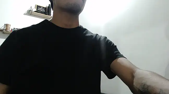 Snapshot of stevenosori chatting on 02/16/25, 03:26 stevenosori online show from 02/16/25, 03:26