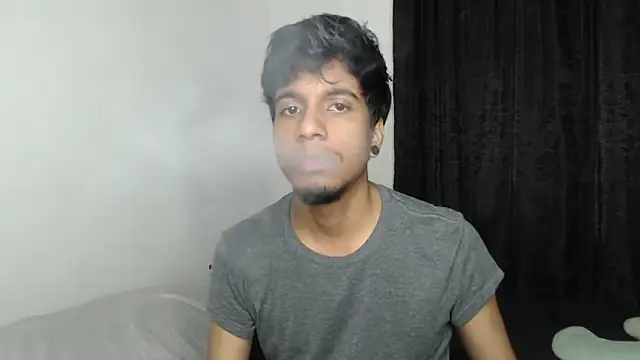 Snapshot of stevenosori chatting on 09/15/25, 11:43 stevenosori online show from 09/15/25, 11:43