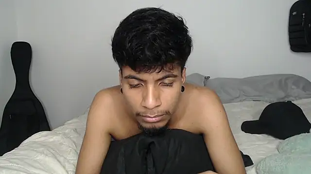 Snapshot of stevenosori chatting on 09/27/25, 12:21 stevenosori online show from 09/27/25, 12:21