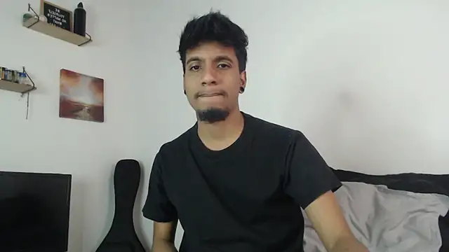 Snapshot of stevenosori chatting on 09/28/25, 12:32 stevenosori online show from 09/28/25, 12:32