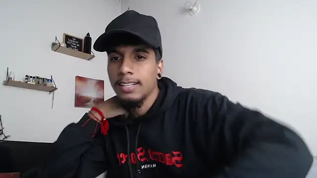 Snapshot of stevenosori chatting on 10/10/25, 06:51 stevenosori online show from 10/10/25, 06:51