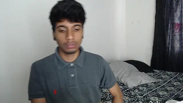 Snapshot of stevenosori chatting on 10/19/25, 01:23 stevenosori online show from 10/19/25, 01:23