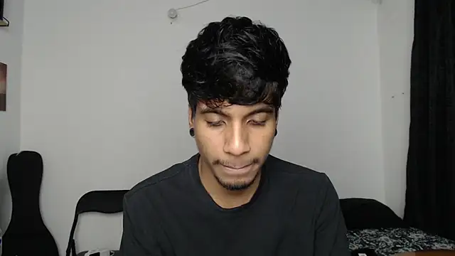 Snapshot of stevenosori chatting on 10/26/25, 07:03 stevenosori online show from 10/26/25, 07:03