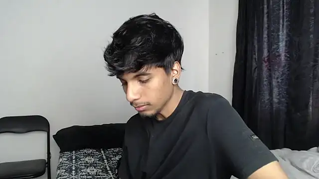 Snapshot of stevenosori chatting on 11/03/25, 03:46 stevenosori online show from 11/03/25, 03:46