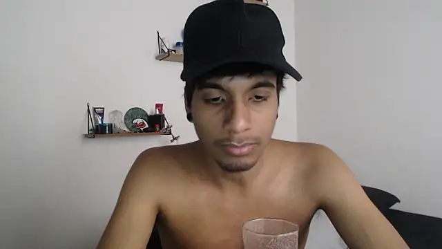 Snapshot of stevenosori chatting on 11/19/25, 09:26 stevenosori online show from 11/19/25, 09:26