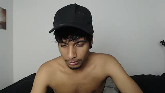 Snapshot of stevenosori chatting on 12/01/25, 10:48 stevenosori online show from 12/01/25, 10:48