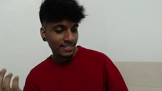 Snapshot of stevenosori chatting on 12/22/25, 11:57 stevenosori online show from 12/22/25, 11:57