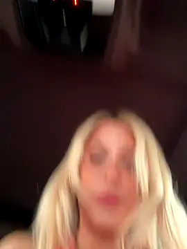 jasminesummer online show from 11/05/25, 12:38