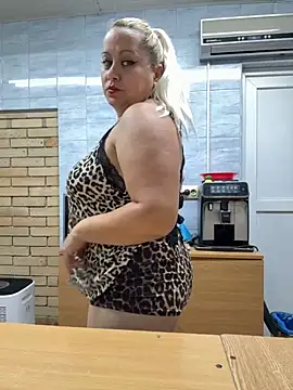 SabinaSweety online show from 09/19/25, 05:46