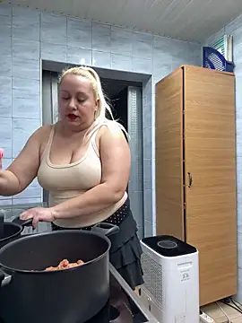 SabinaSweety online show from 02/12/26, 03:29