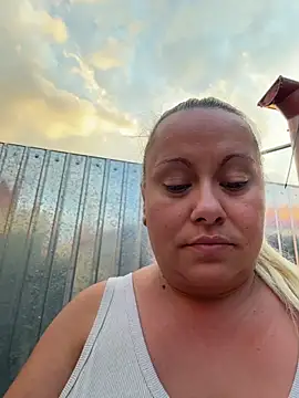 SabinaSweety online show from 07/05/26, 05:42