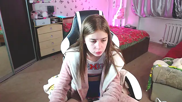 Kira honeyy online show from 01/31/25, 05:53