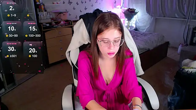 Kira honeyy online show from 10/10/25, 04:33