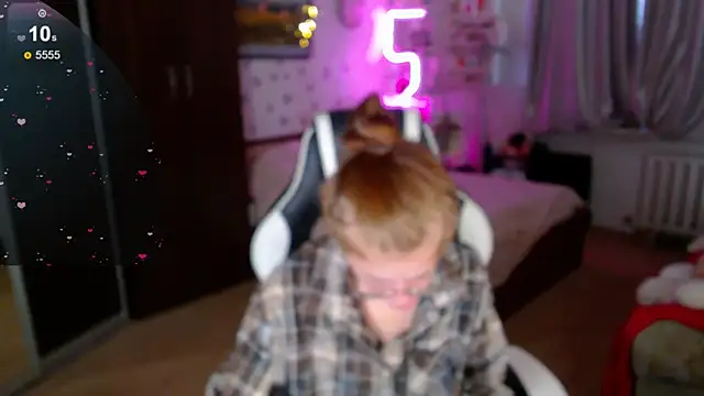 Kira honeyy online show from 04/29/26, 11:47