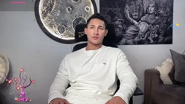 BenjaminCooperk online show from 04/25/26, 07:44