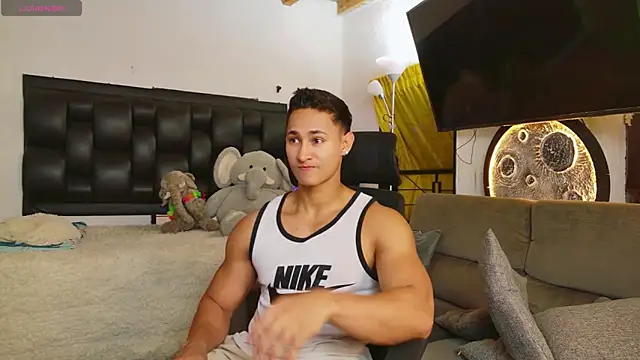 BenjaminCooperk online show from 05/23/26, 07:07