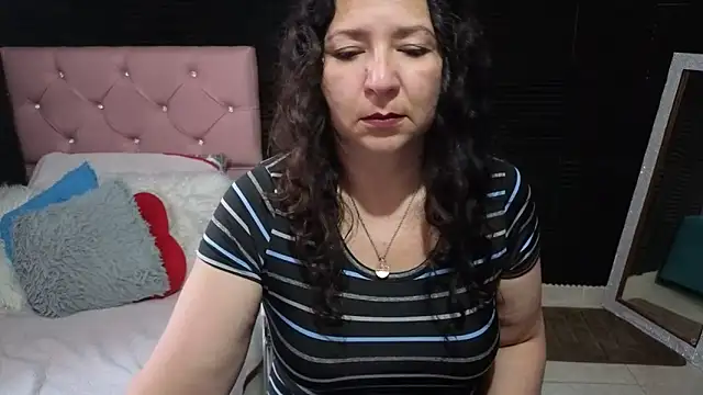 katifoxx online show from 05/03/26, 07:53