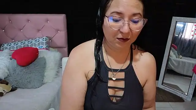 katifoxx online show from 05/31/26, 04:25