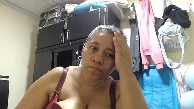 adrixxx38 online show from 04/10/26, 06:51