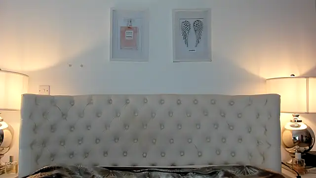 Snapshot of JessicaJames23 chatting on 06/06/26, 11:15 JessicaJames23 online show from 06/06/26, 11:15