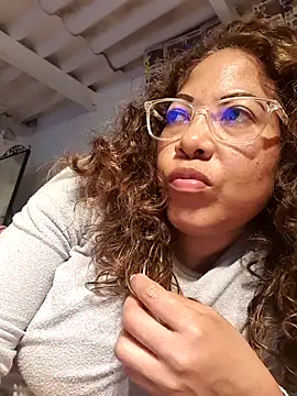 mila38 online show from 02/20/26, 06:08