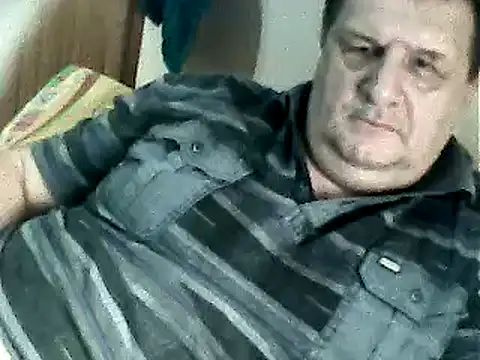 Snapshot of Vyrtous579 chatting on 03/11/25, 03:12 Vyrtous579 online show from 03/11/25, 03:12