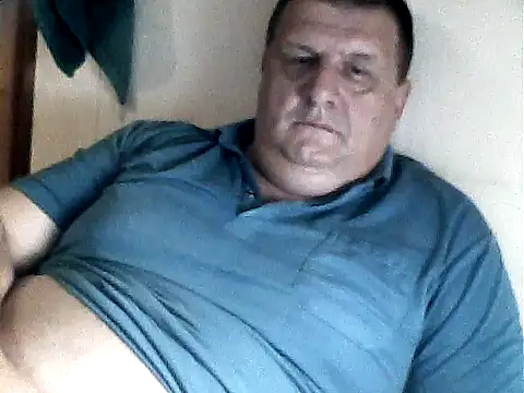 Snapshot of Vyrtous579 chatting on 10/04/25, 04:05 Vyrtous579 online show from 10/04/25, 04:05