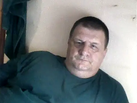 Snapshot of Vyrtous579 chatting on 10/07/25, 03:42 Vyrtous579 online show from 10/07/25, 03:42