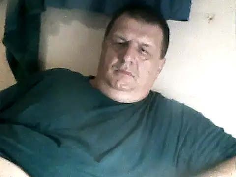 Snapshot of Vyrtous579 chatting on 10/08/25, 03:42 Vyrtous579 online show from 10/08/25, 03:42