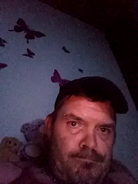 maiki7778 online show from 09/21/25, 01:40