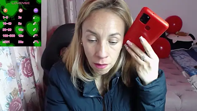 cristin doll  online show from 02/13/26, 09:33