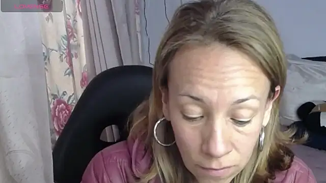 cristin doll  online show from 03/16/26, 08:24