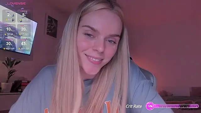 Snapshot of CharliSweet chatting on 12/09/24, 07:07 CharliSweet online show from 12/09/24, 07:07