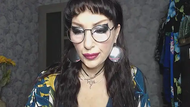 Aziza1 online show from 11/30/25, 11:58