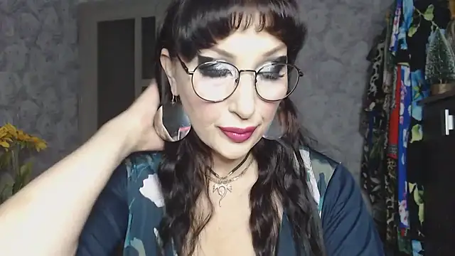 Aziza1 online show from 12/04/25, 11:41