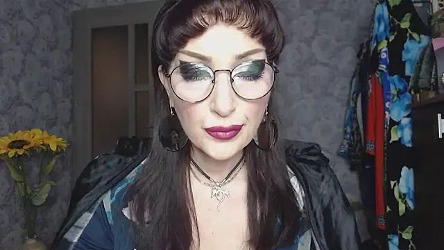 Aziza1 online show from 04/15/26, 02:13