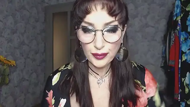 Aziza1 online show from 04/19/26, 01:32