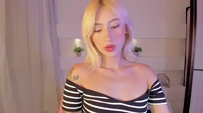 AshleyRoys online show from 02/06/25, 03:20