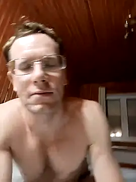 Snapshot of yatshen chatting on 01/02/25, 11:27 yatshen online show from 01/02/25, 11:27