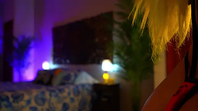 ambarEvans online show from 12/05/24, 01:58