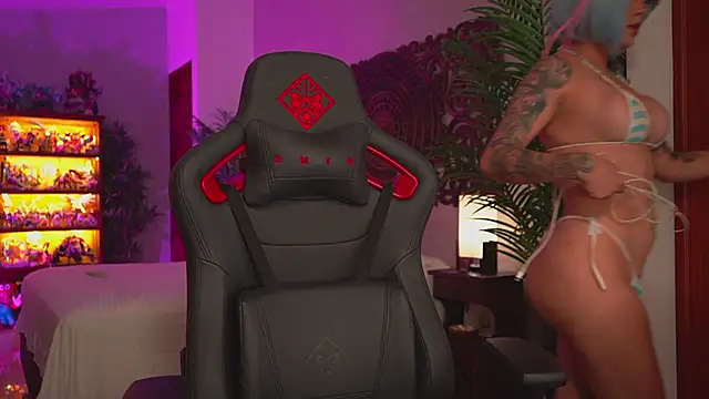 ambarEvans online show from 03/06/25, 05:22