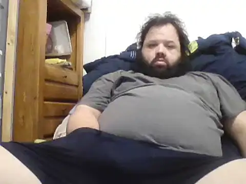 Snapshot of Strongbutgentle36 chatting on 12/15/24, 06:18 Strongbutgentle36 online show from 12/15/24, 06:18