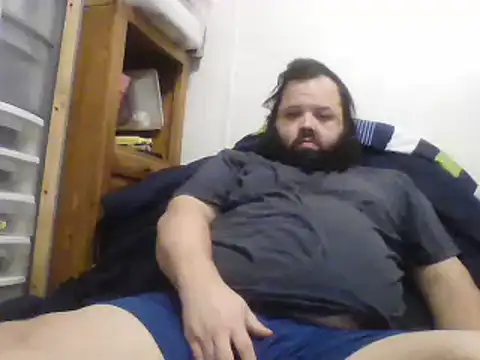 Snapshot of Strongbutgentle36 chatting on 12/23/24, 04:12 Strongbutgentle36 online show from 12/23/24, 04:12