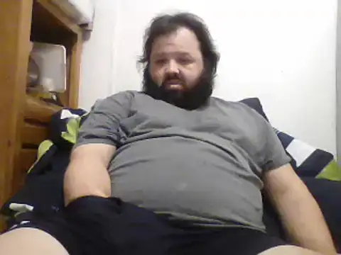 Snapshot of Strongbutgentle36 chatting on 12/26/24, 04:21 Strongbutgentle36 online show from 12/26/24, 04:21