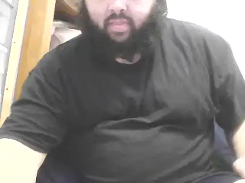 Snapshot of Strongbutgentle36 chatting on 01/05/25, 11:44 Strongbutgentle36 online show from 01/05/25, 11:44